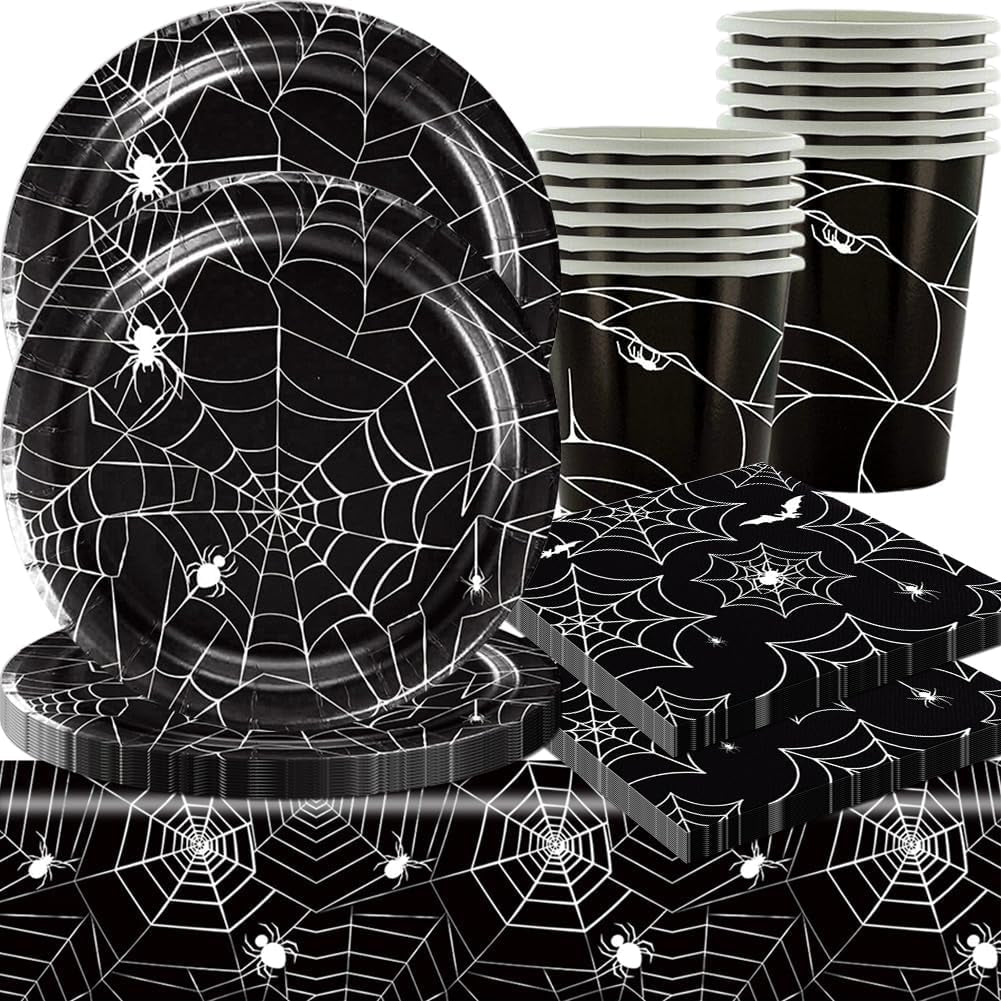 Set de tacâmuri din hârtie cu păianjeni de Halloween, format din 49 de piese, inclusiv farfurii, șervețele, pahare și față de masă. Set de tacâmuri negre pentru petrecere, cu farfurii de desert, șervețele și pahare.