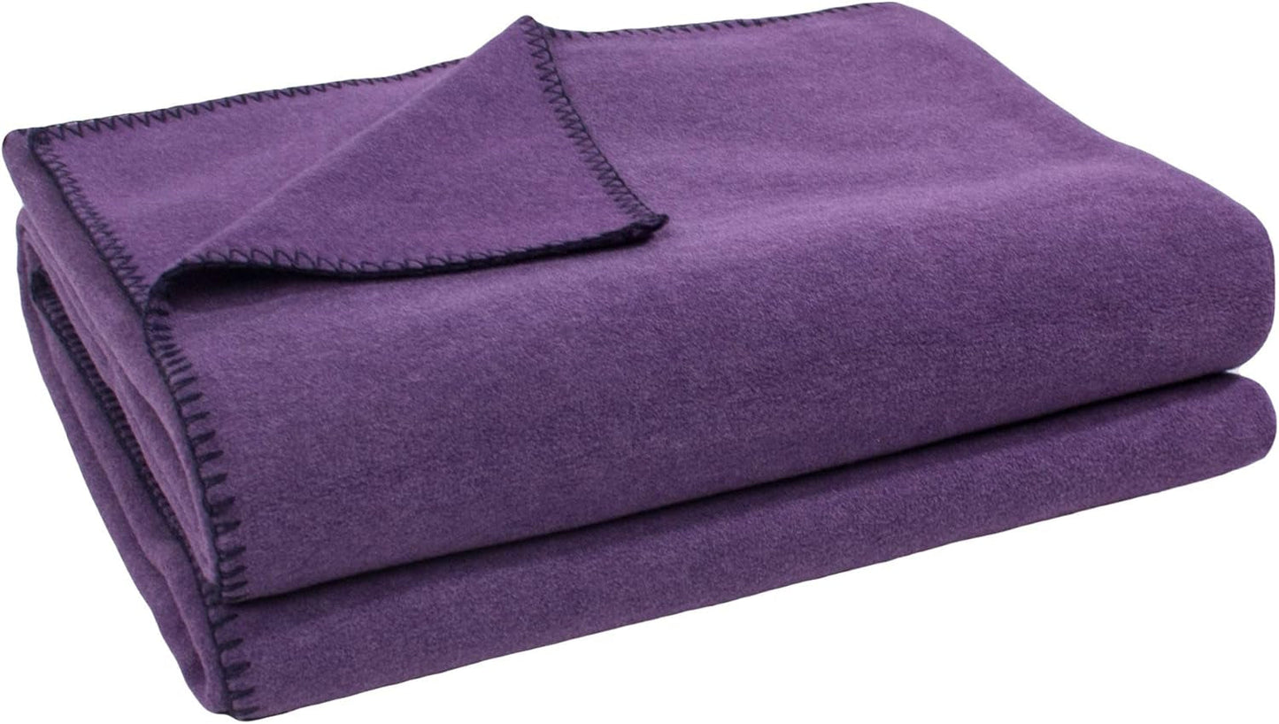 Pătură Zoeppritz în culoarea: Roșu, Fabricat din 65% Poliester, 35% Viscose, Dimensiune: 160X200 Cm, 103291-235-160X200 Paturi si Cuverturi Zoeppritz Since 1828 490 Aubergine 180 X 220 Cm