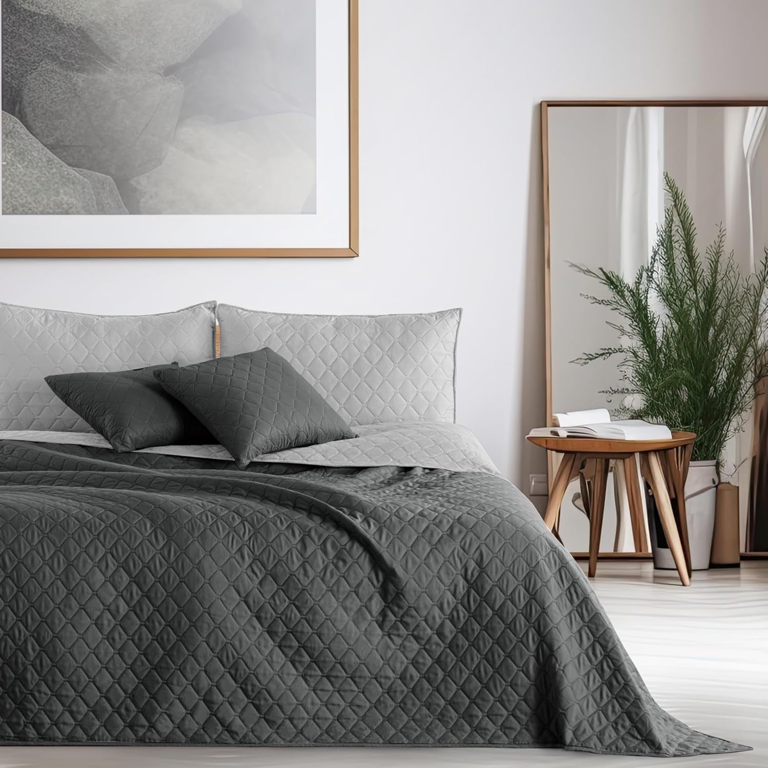 Decoking Cuvertură de pat 200 X 220 Cm Grafit Antracit Gri Argint Cuvertură de pat cu două fețe ușor de întreținut Axel Paturi si Cuverturi Besuche den DecoKing-Store