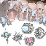 16 Stile Luxus Mond Stern Nagel Charms 3D Nail Charms Y2K Legierung Strasssteine Bogen Schmetterling Nagel Schmuck Metall Nail Art Charms Nägel Glitzersteine Nailart Rhinestones Nageldesign Zubehör