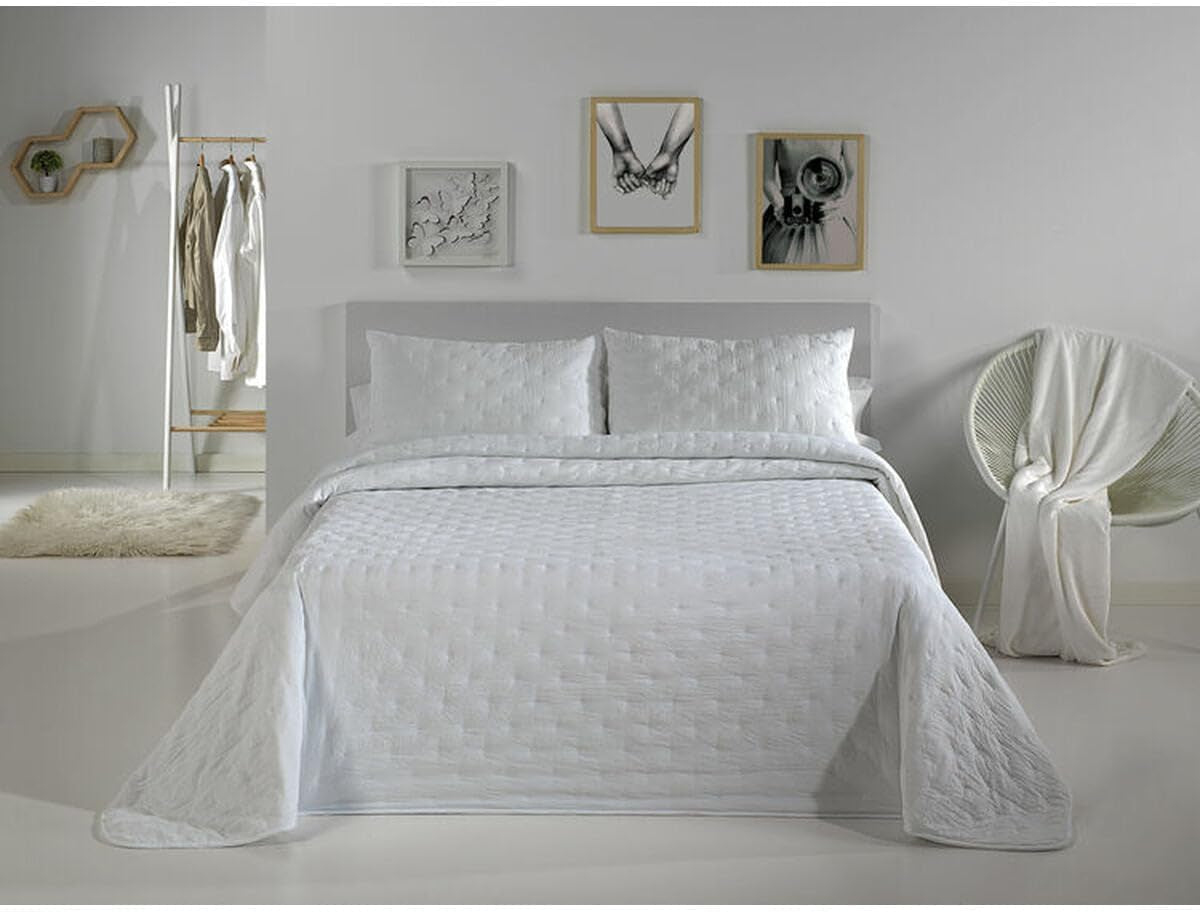 Pierre Cardin 1 Bouti Dots - Pat 90 Cm - Culoare Gri C5 Plapumi si pilote Naty Shop Alb C4 Cama 135 Cm