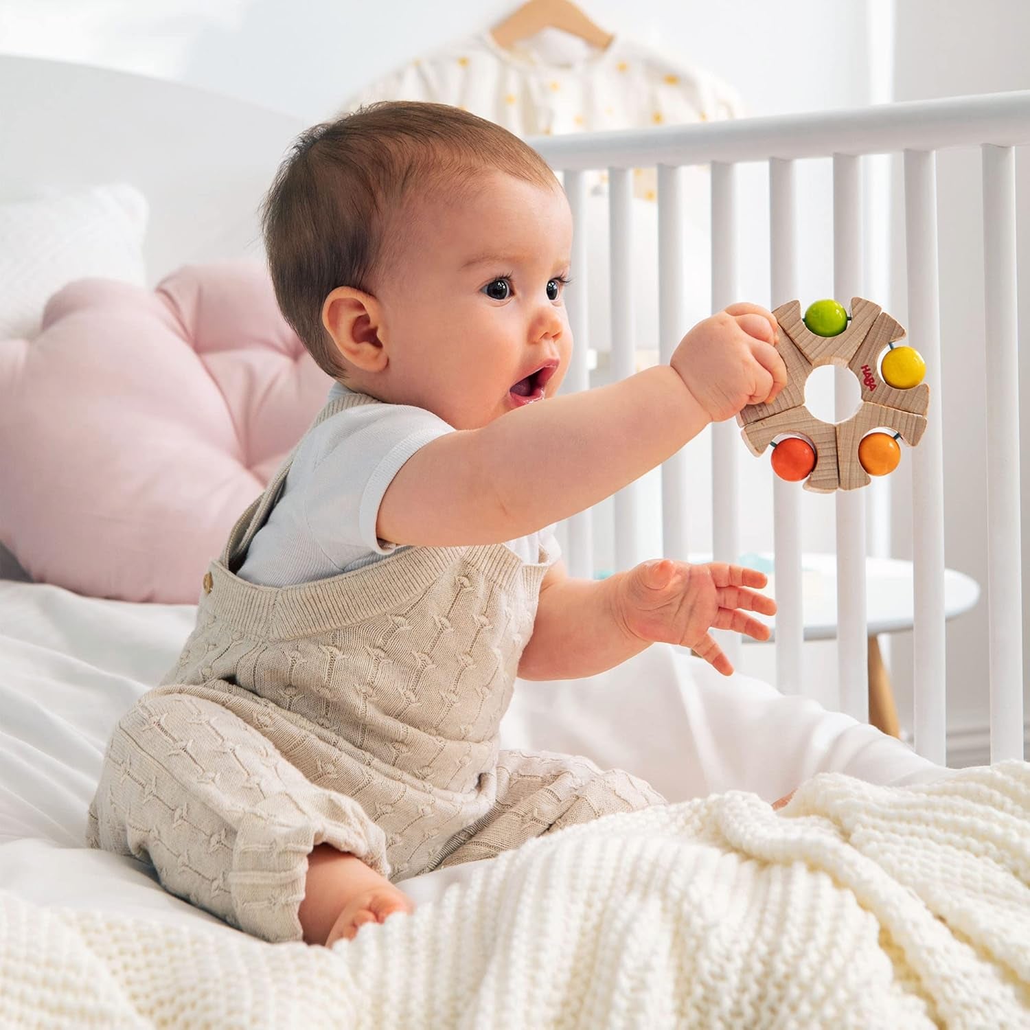 HABA 306692 - Jucărie de prins cu roată cu bile, Jucărie de prins de la 6 luni, Fabricat în Germania, Colorat Jucarii Bebe Naty Shop