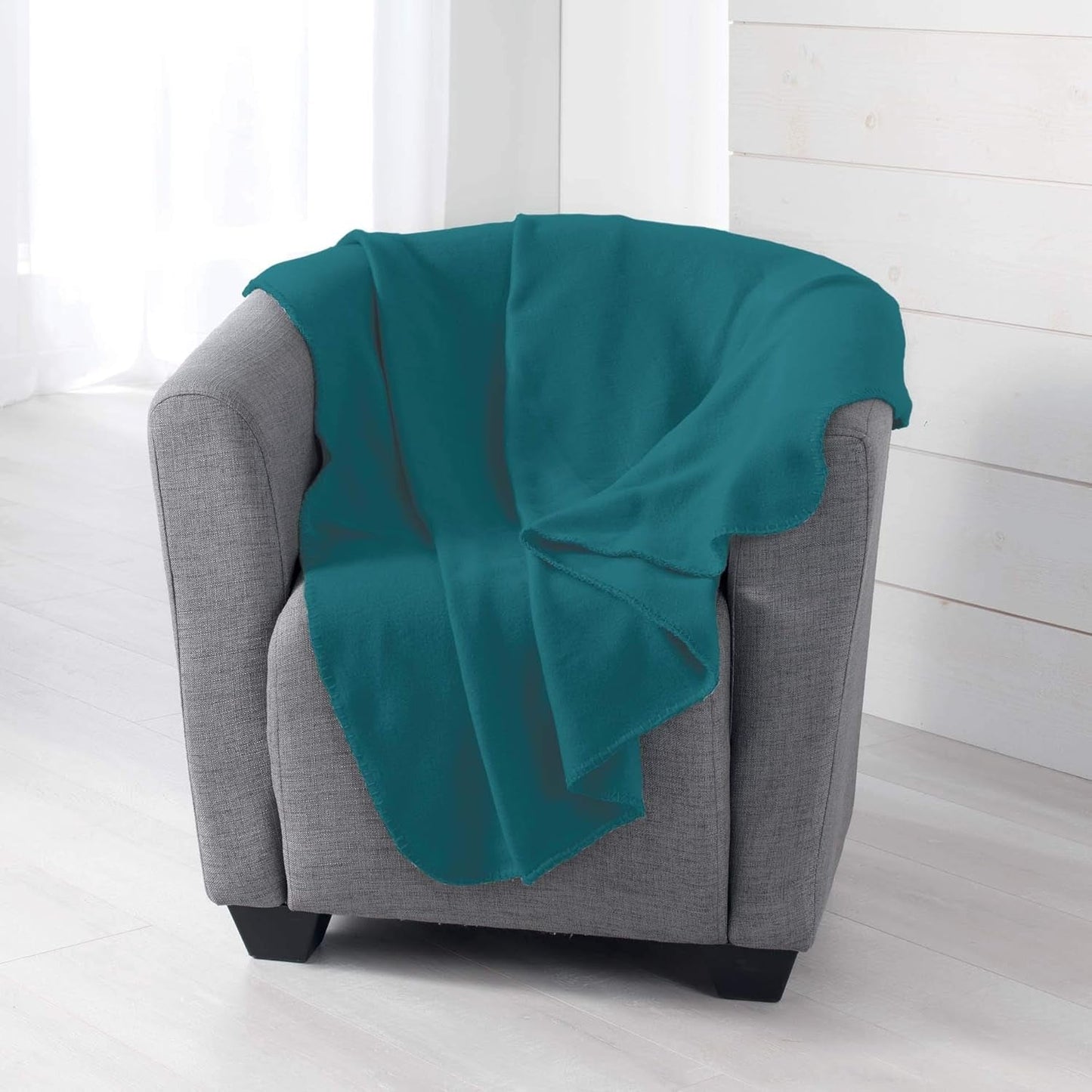 Douceur D'Intérieur, Milou pătură fleece antic roz, 125 X 150 Cm Paturi si Cuverturi Douceur d'IntÃ©rieur Albastru 125 X 150 Cm