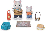 Sylvanian Families - 5763 Set Explorator Aventură cu Două Figurine, Tată și Pui de Pisică de Lăpte, Figurină Animal, Jucărie Detaliată pentru Copii cu Vârsta de 3 Ani și Peste