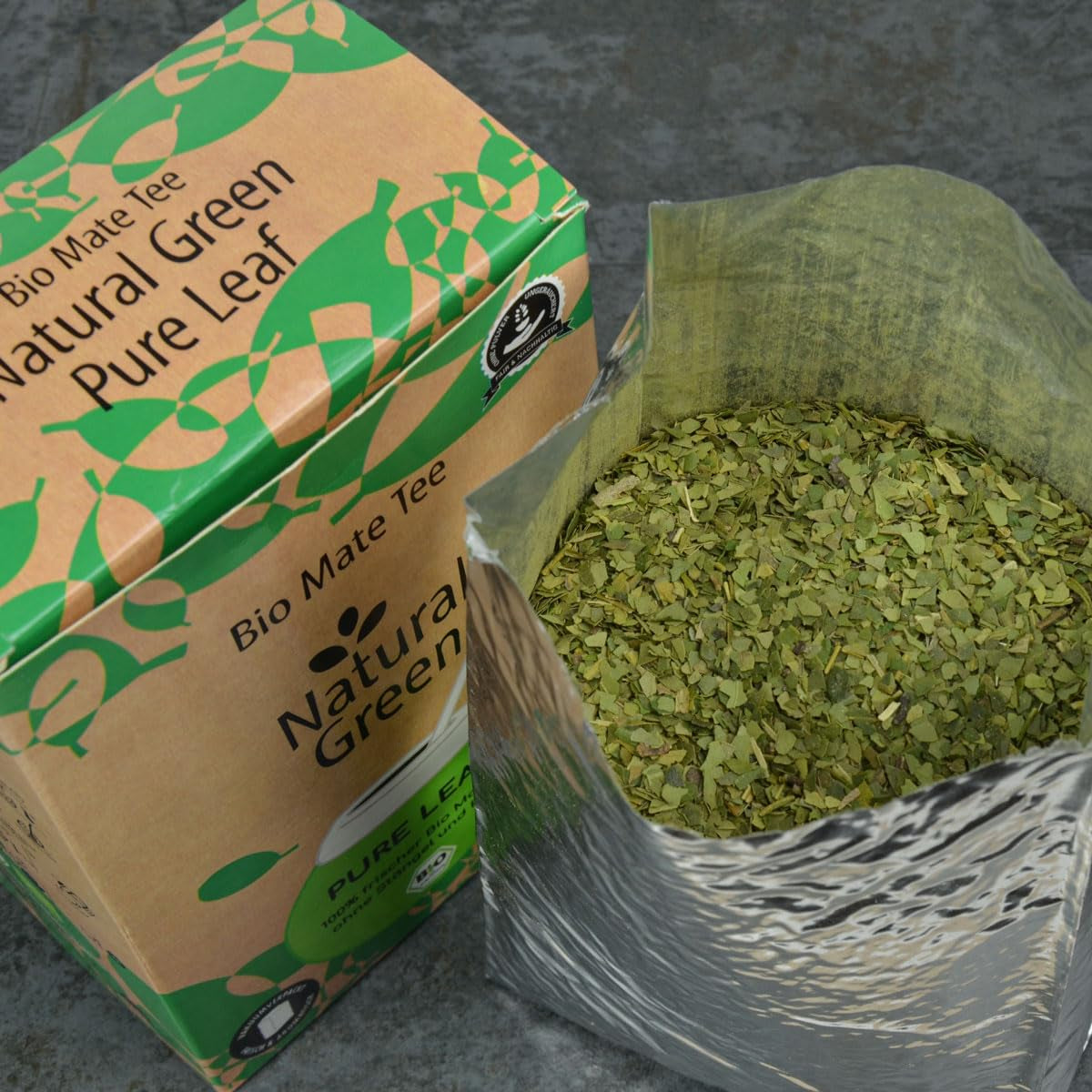 Delicatino - Verde natural PURE LEAF 500G, yerba mate organic fără tulpini, proaspăt și fără fum, cultivat ecologic, ambalat în vid pentru prospețime maximă