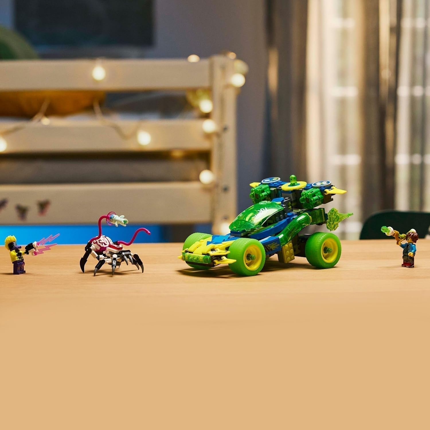 LEGO Dreamzzz Mateo cu mașina de curse de acțiune Z-Blob, set de joacă fantasy 2 în 1 cu vehicule, minifigurine și creaturi de vis pentru copii cu vârsta de peste 8 ani, cadou pentru băieți și fete 71491 Seturi de constructie Besuche den LEGO-Store