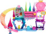 Mattel DREAMWORKS TROLLS Together Strong - Surprize păroase Poppy Queen Poppy, Viva, Branch And Guy Diamond Plush Hair, 2 Surprize păroase, Accesoriu, Pentru copii cu vârsta peste 3 ani, HNF10 Papusi Naty Shop Set de joacă Furchtberg cu Queen Poppy