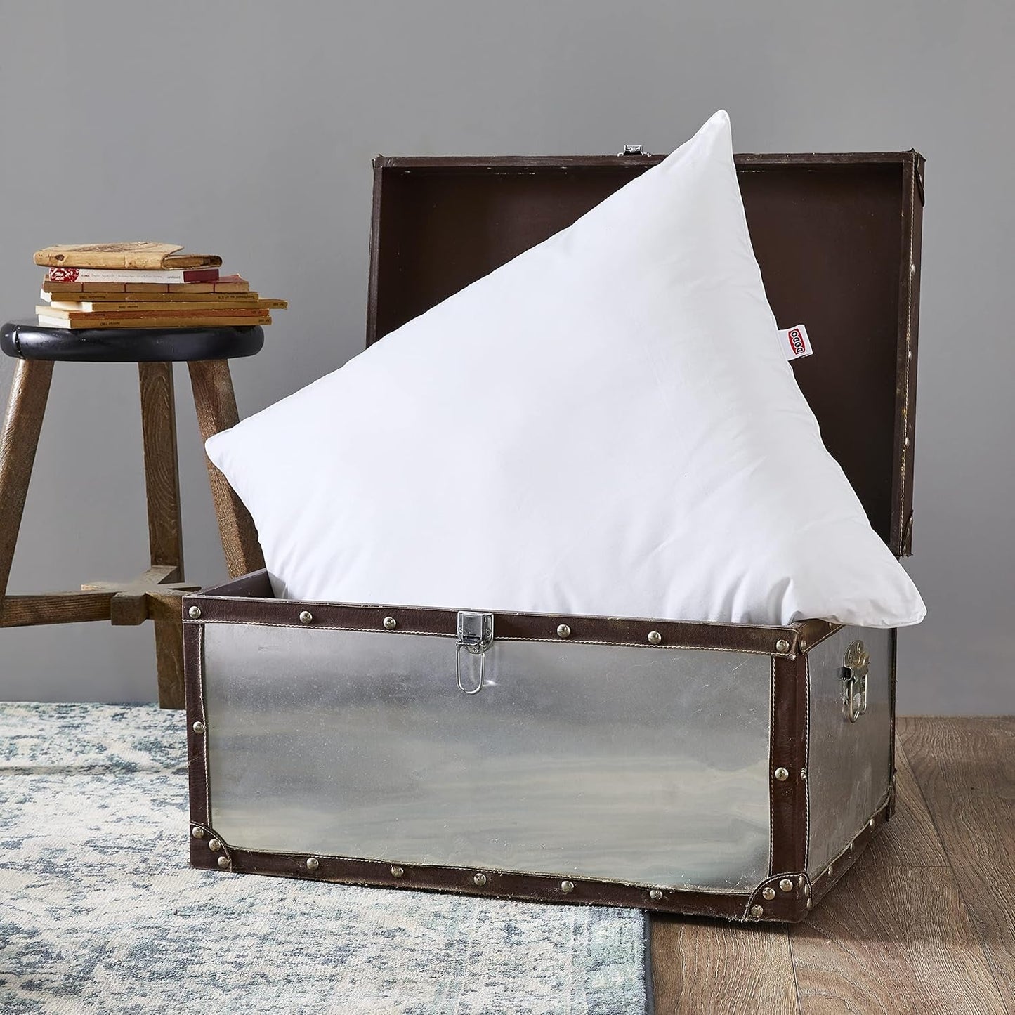 DODO 64476 Pernă Calgary, puf/piele de gâscă și rață, 65 X 65 cm, alb Perne standard Naty Shop Unic