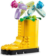 LEGO Creator 3In1 Set de stropitoare cu flori, decorare cameră copii, construiește o stropitoare cu buchet de flori, cizme de cauciuc sau 2 păsări de jucărie, cadou creativ pentru fete și băieți de la 8 ani 31149 Seturi de constructie Besuche den LEGO-Store
