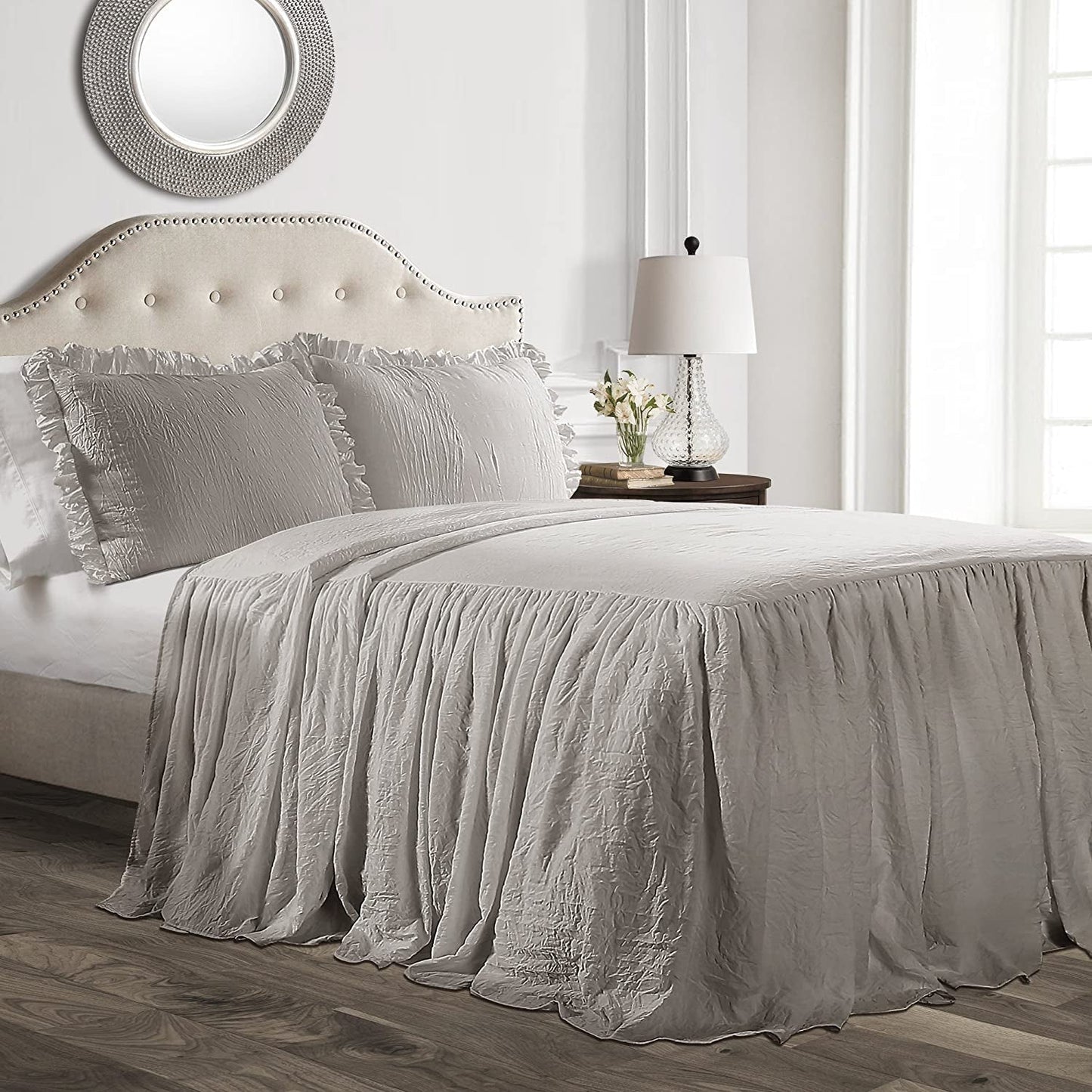 Cuvertură de pat Lush Decor cu fustă cu volane, poliester, alb, pat dublu Paturi si Cuverturi Lush Decor Gri Regina