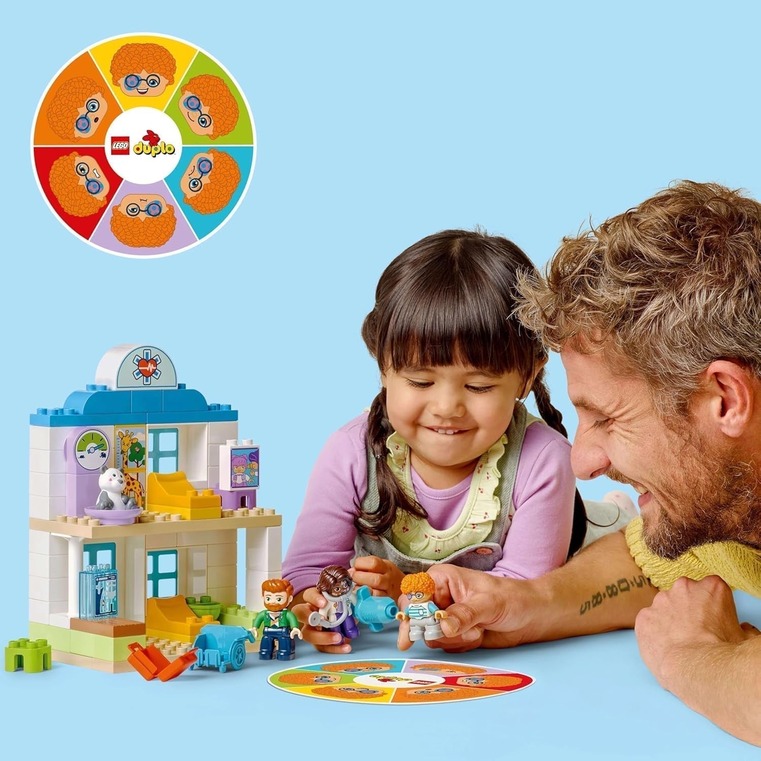 LEGO DUPLO Town Prima vizită la doctor, jucărie de construcție, set de joacă pentru a promova abilitățile motorii fine, cadou pentru copiii mici de la 2 ani, jucărie educativă, joc de rol în spital 10449 Seturi de constructie Besuche den LEGO-Store