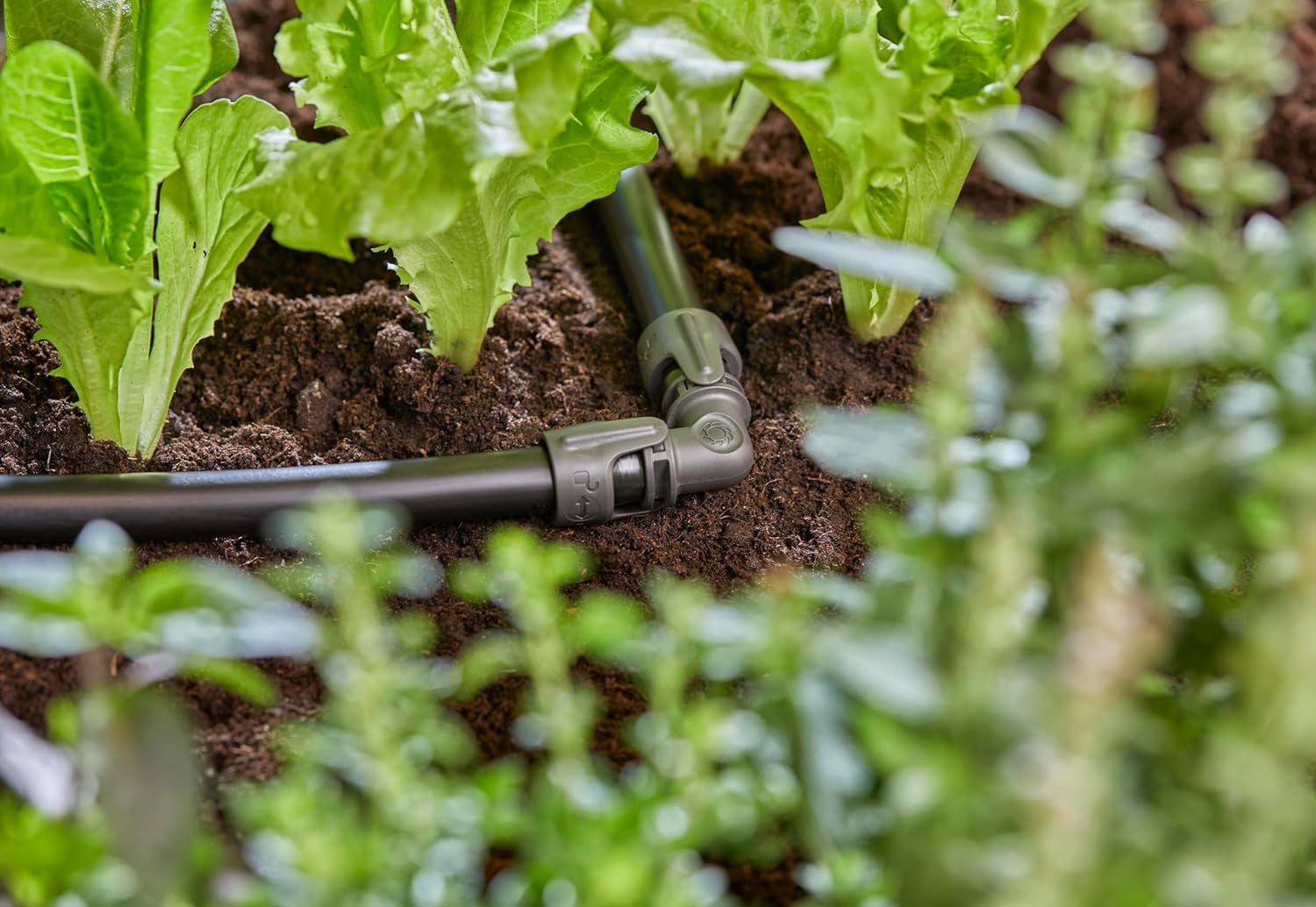 Piesă în L pentru sistemul de irigare Gardena Micro-Drip 13 mm (1/2 inch): Conector pentru țeavă pentru schimbarea direcției țevilor de alimentare de 13 mm, asamblare fără unelte, reutilizabil (13202-20)