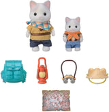 Sylvanian Families - 5763 Set Explorator Aventură cu Două Figurine, Tată și Pui de Pisică de Lăpte, Figurină Animal, Jucărie Detaliată pentru Copii cu Vârsta de 3 Ani și Peste