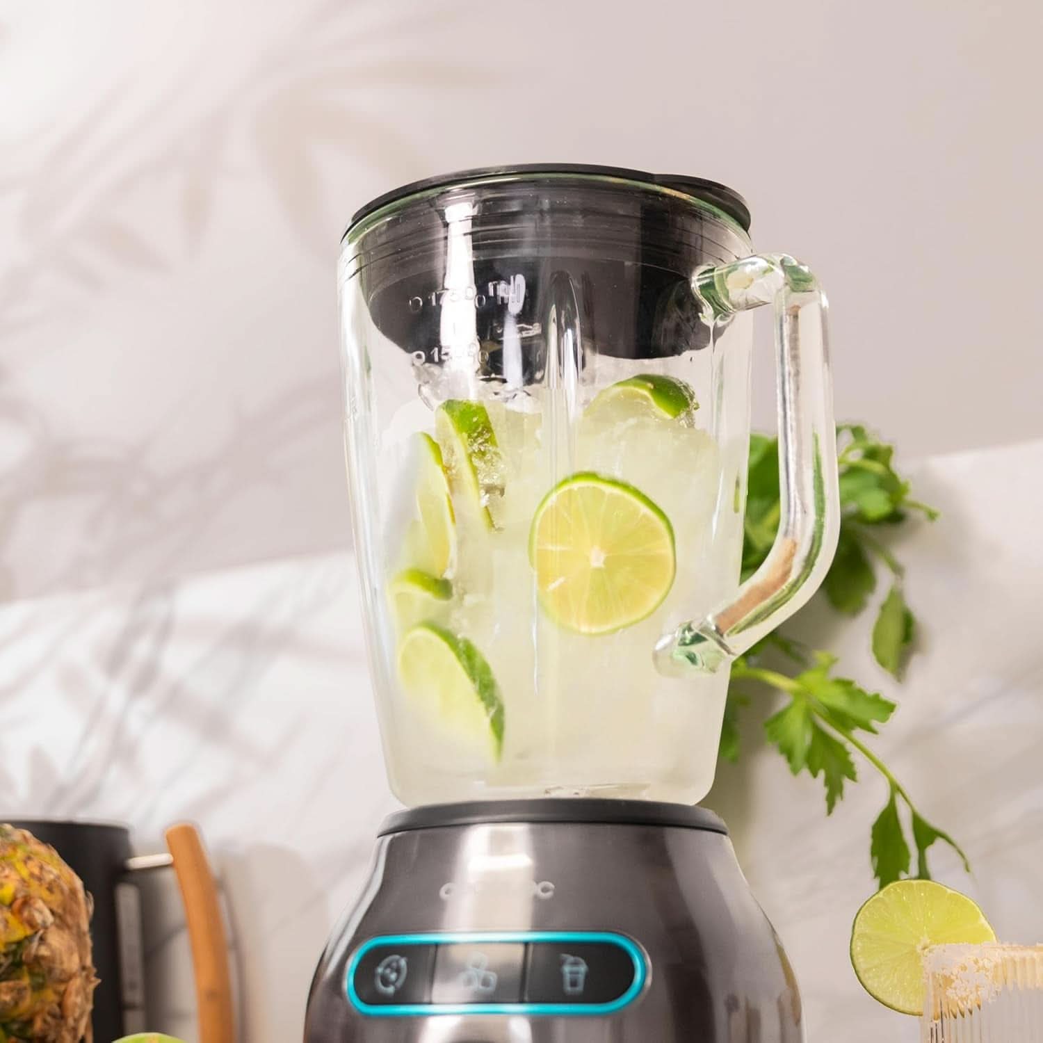 Cecotec Standmixer Power Black Titanium 2200MAX Smooth, 2200 W Maximale Leistung, 6 Klingen Aus Edelstahl, Ice-Crush-Funktion, Turbo- Und Smoothie-Funktion, Autoclean-Funktion Bucatarie Naty Shop