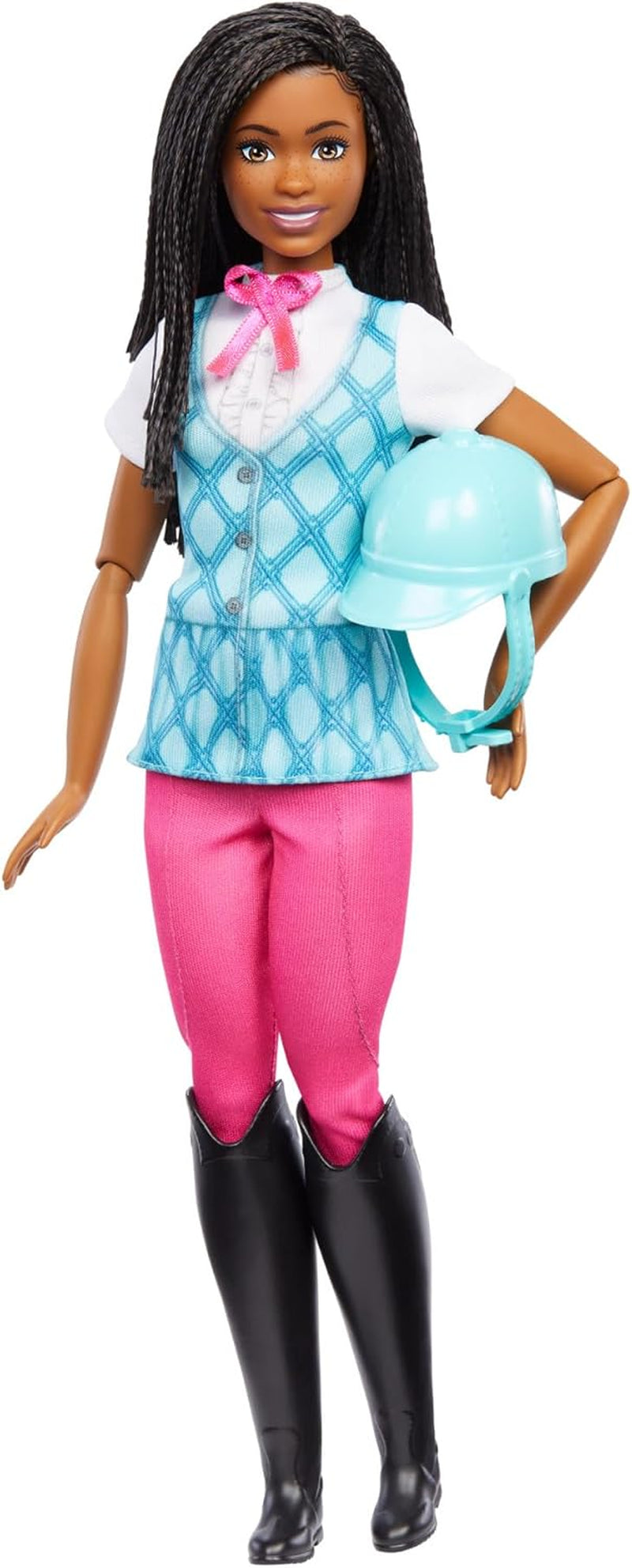 Păpușă Barbie Malibu "și accesorii de la Barbie Mysteries: Misterioasa aventură a calului", inclusiv păpușă de modă, costum de călărie detașabil și cască, HXJ38 Papusi Naty Shop Brooklyn