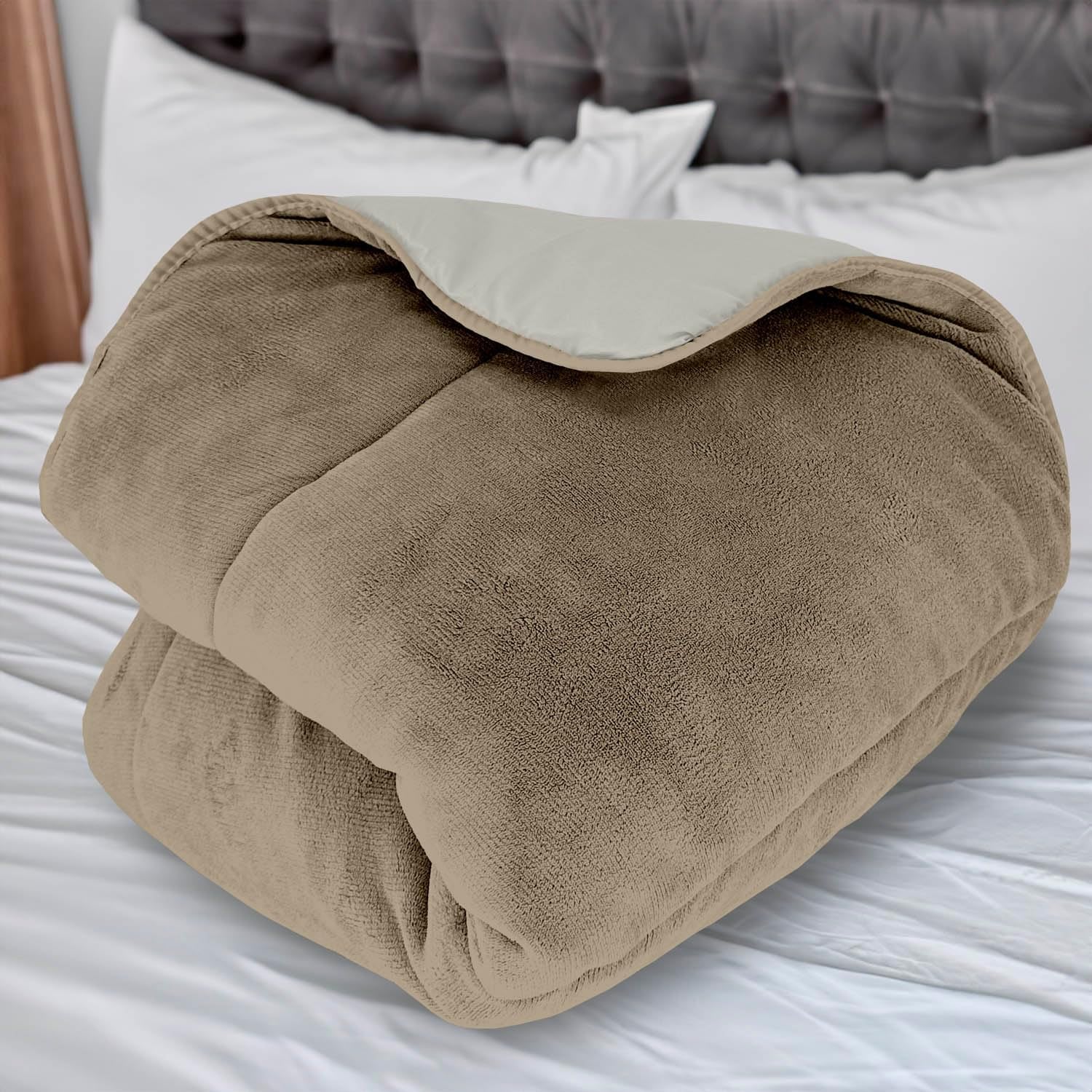 Plapumă Soleil D'Ocre, căptușită, fleece din microfibră, 220 X 240 cm, bicolor, fildeș și nisip Plapumi si pilote Naty Shop Titlu implicit