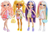 Păpușa Rainbow High My Fashion Style - Violet - 28 cm Păpușă la modă mov cu ținută atrăgătoare și geantă elegantă, pentru joacă, pozat, colecționare, pentru copii cu vârsta cuprinsă între 4 și 12 ani
