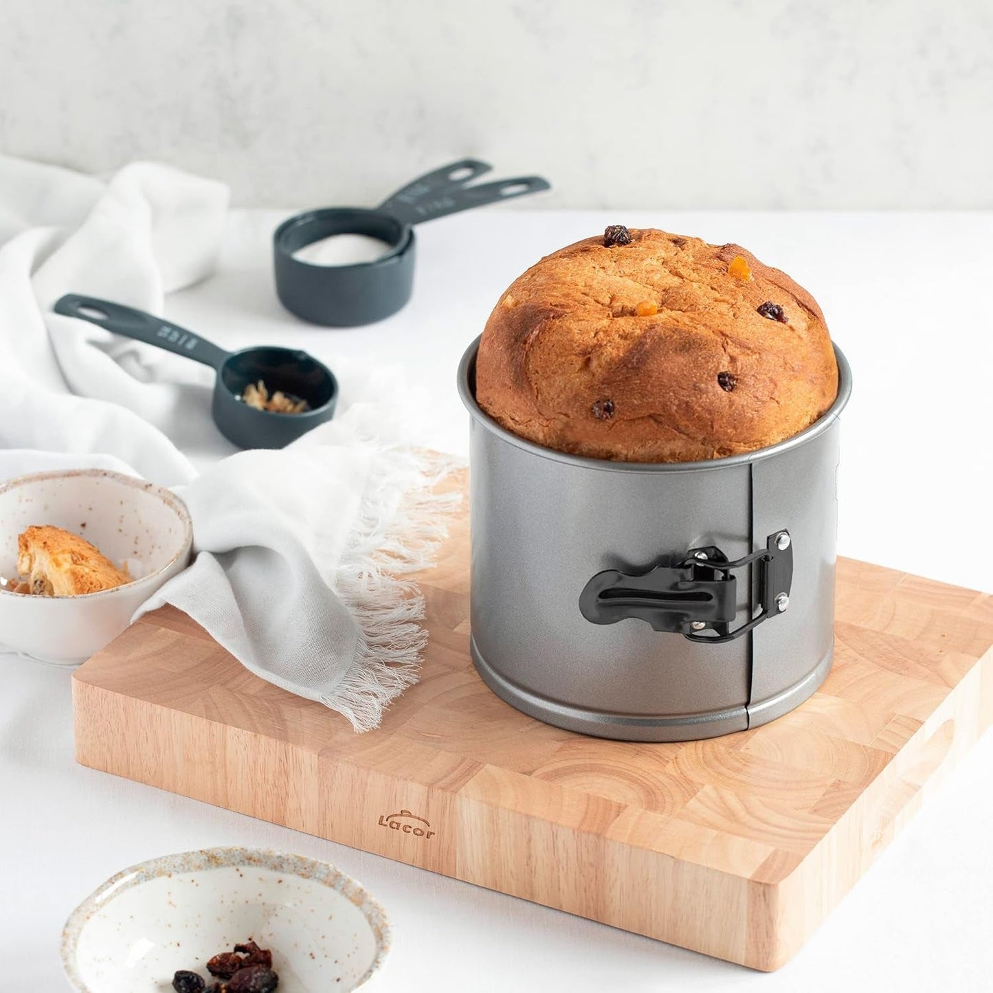 Matrita panettone, detașabilă, oțel carbon, antiaderent, diametru 16 cm, volum 2 litri Matrite si tavi pentru copt Naty Shop