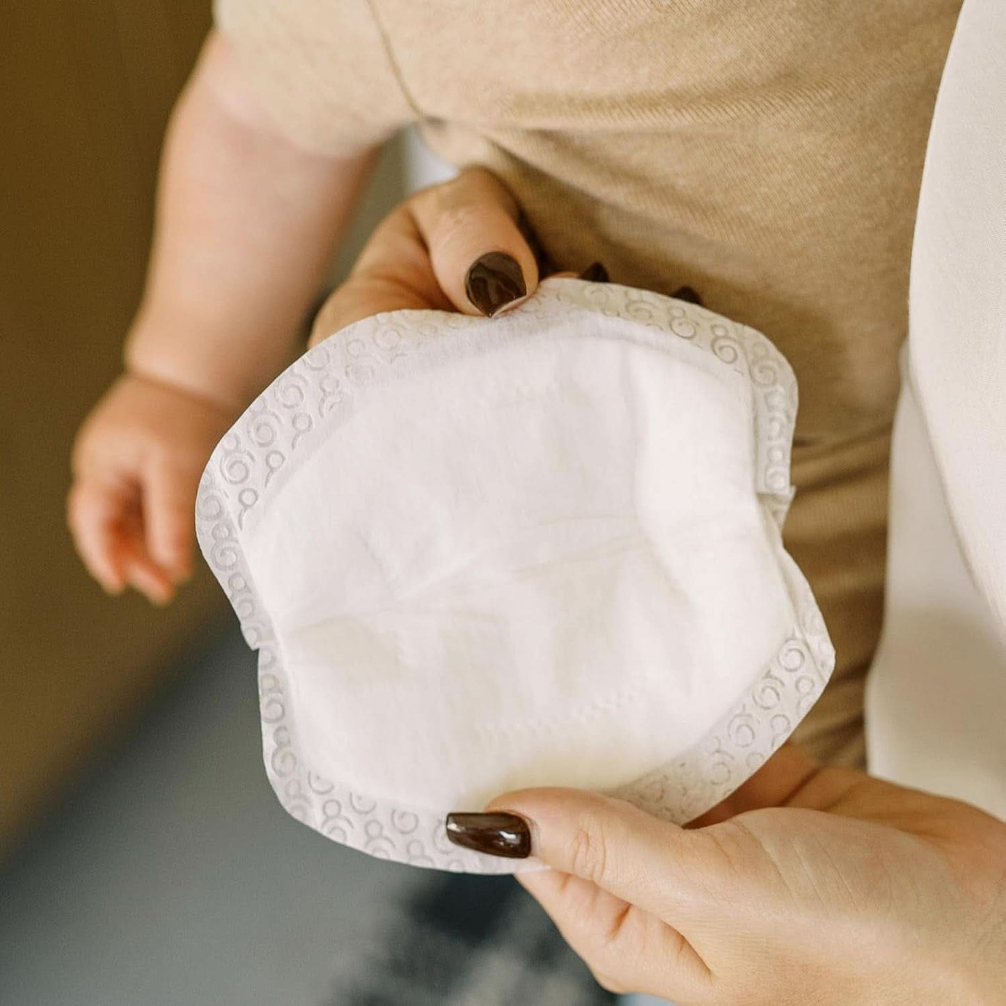 Discuri de unica folosinta, absorbante, negre, 60 bucati Accesorii Hrana si Alaptare Bebe Naty Shop
