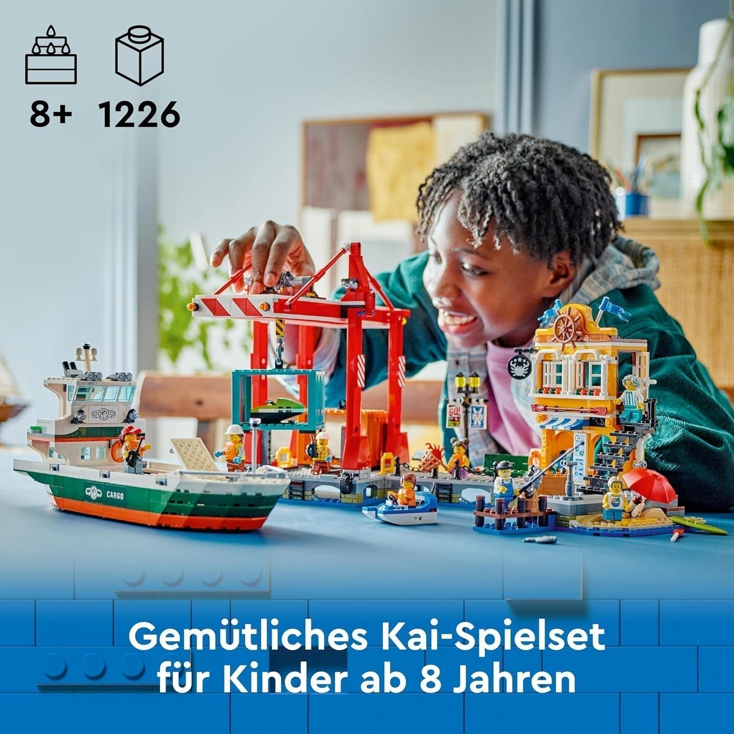 Portul LEGO City cu navă de marfă, jucărie de construit pentru băieți și fete de la 8 ani, idee de cadou pentru copii, macara pentru containere, navă de jucărie și 8 minifigurine 60422 Seturi de constructie Besuche den LEGO-Store