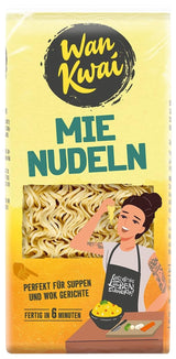 Tăiței Wan Kwai Mie 250g: Versatili în supe și mâncăruri la wok, se prepară rapid în 6 minute, descoperă gustul bucătăriei asiatice și beneficiază de ingrediente de înaltă calitate.