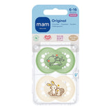 Suzete MAM Original, pachet de 2, suzete pentru bebeluși prietenoase cu dinții, fabricate din materiale sustenabile și bioregenerabile, tetine din silicon MAM SkinSoft, cu cutie pentru suzetă, 6-16 luni, Lup/Iepure
