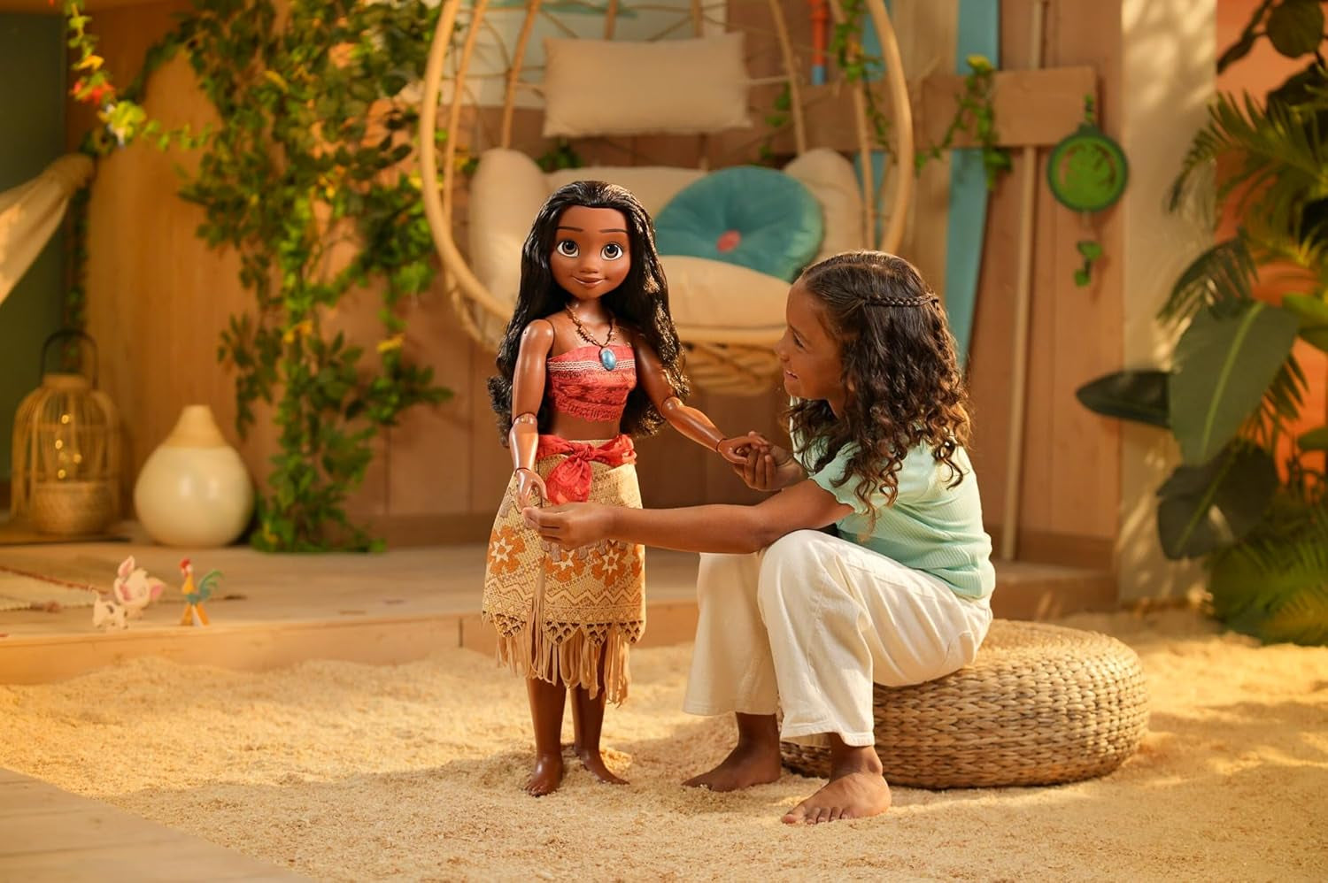 Disney Princess Vaiana, păpușă de joacă înaltă de 80 cm de la Jakks Pacific, păpușă mobilă, cu perie pentru a-și pieptăna buclele ondulate, rochie inspirată de film, colier detașabil cu pandantiv Papusi Naty Shop