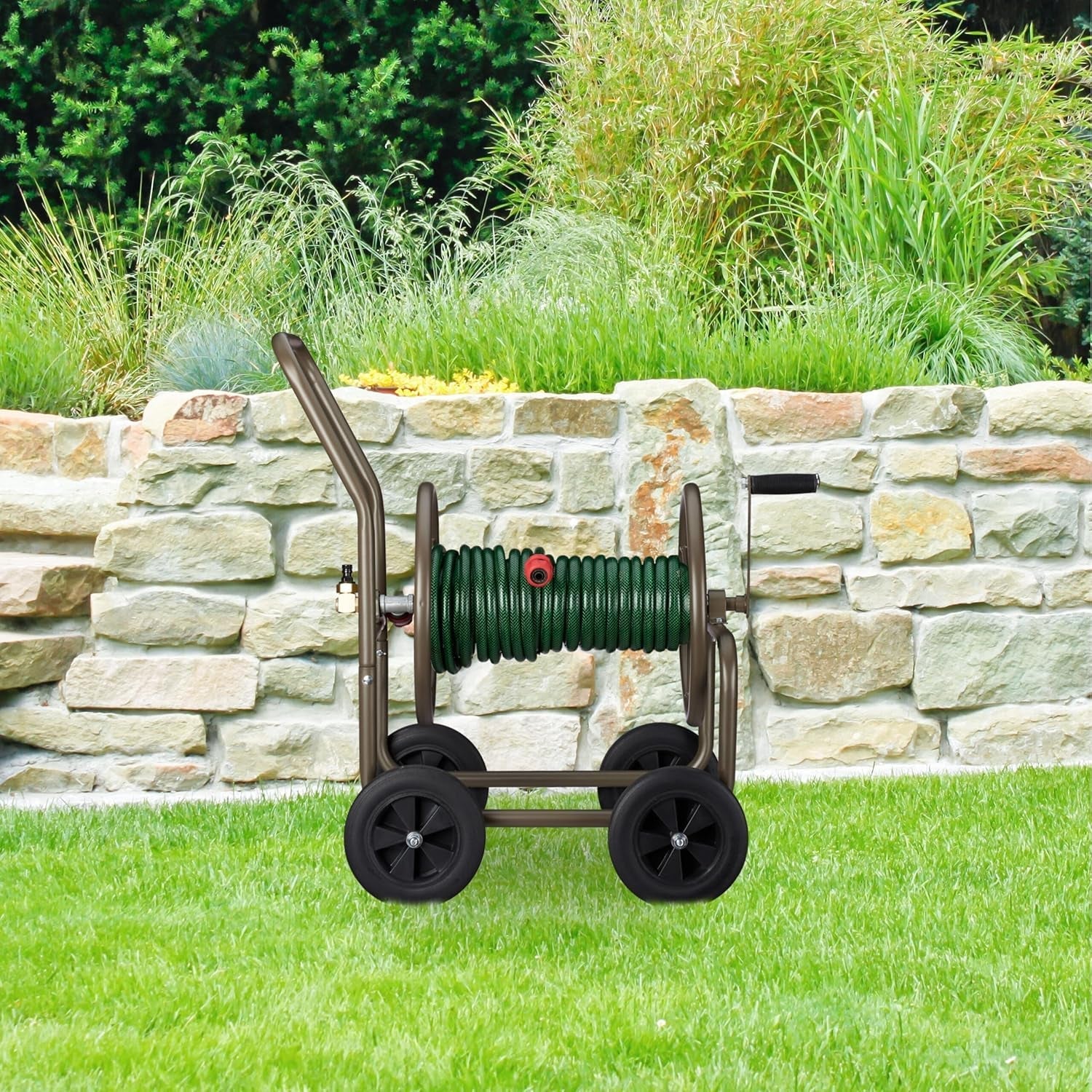 Cărucior furtun Relaxdays XL, rolă mobilă pentru furtun, metal, pentru furtun de 60 m, 4 roți, cu manivelă, derulare la 90°, maro