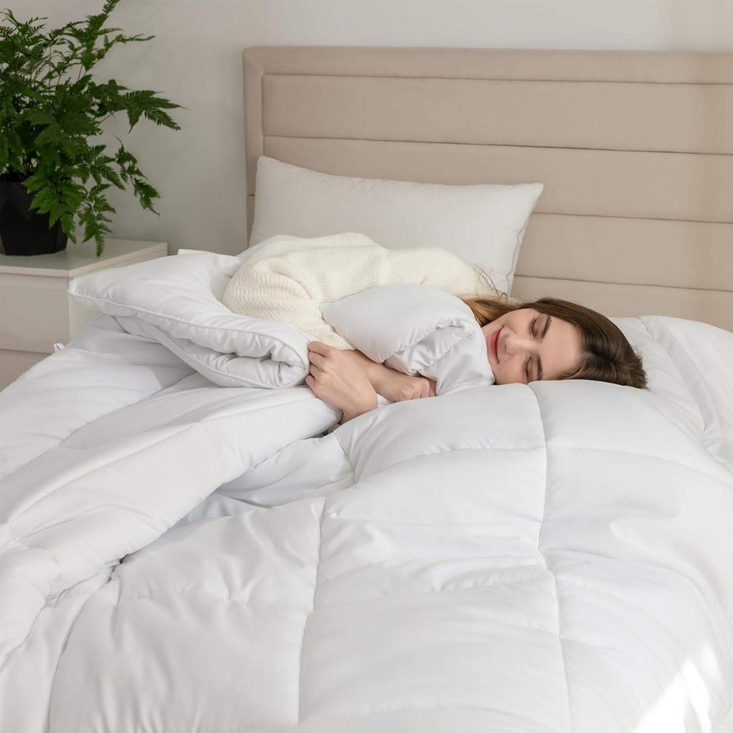 Good Nite Winter Duvet 200X200 Cm 460Gsm Plapumă caldă pentru lenjerie de pat de iarnă Plapumă matlasată cu umplutură din poliester Microfibre Pătură de dormit alb 200X200Cm Plapumi si pilote Naty Shop