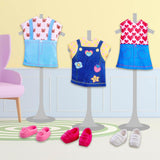 Simba Evi Love Fashion, o păpușă purtând o rochie drăguță din denim, inclusiv alte două ținute cu imprimeuri adorabile și adidași, 12 cm, vârste 3+