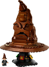 LEGO Harry Potter Pălăria vorbitoare, model Hogwarts pentru adulți, cadou de film pentru femei, bărbați, mamă și tată, cu 31 de combinații de sunete aleatorii, te sortează în casa ta Hogwarts 76429 Seturi de constructie Besuche den LEGO-Store