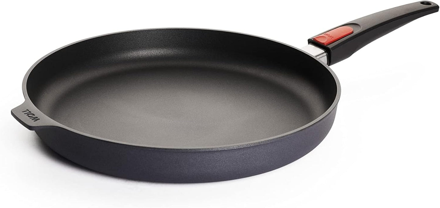 Woll Diamond Lite tigaie plată - Inducție -, Ø 20 Cm, 5 Cm înălțime, Cu mâner detașabil - Potrivit pentru toate tipurile de plită, Aluminiu turnat, Acoperire antiaderentă Oale si Tigai Naty Shop Ø 32 Cm