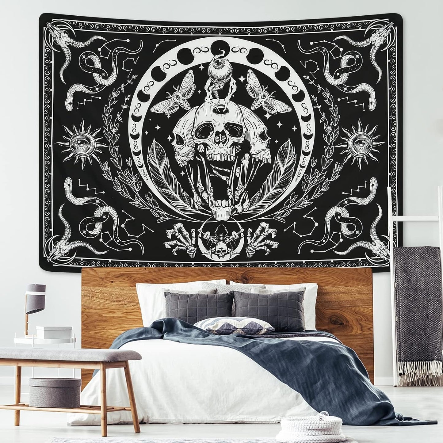 Tapiserie yugarlibi schelet negru sarpe molie panza estetic Casa - Accesorii si Decoratiuni Naty Shop