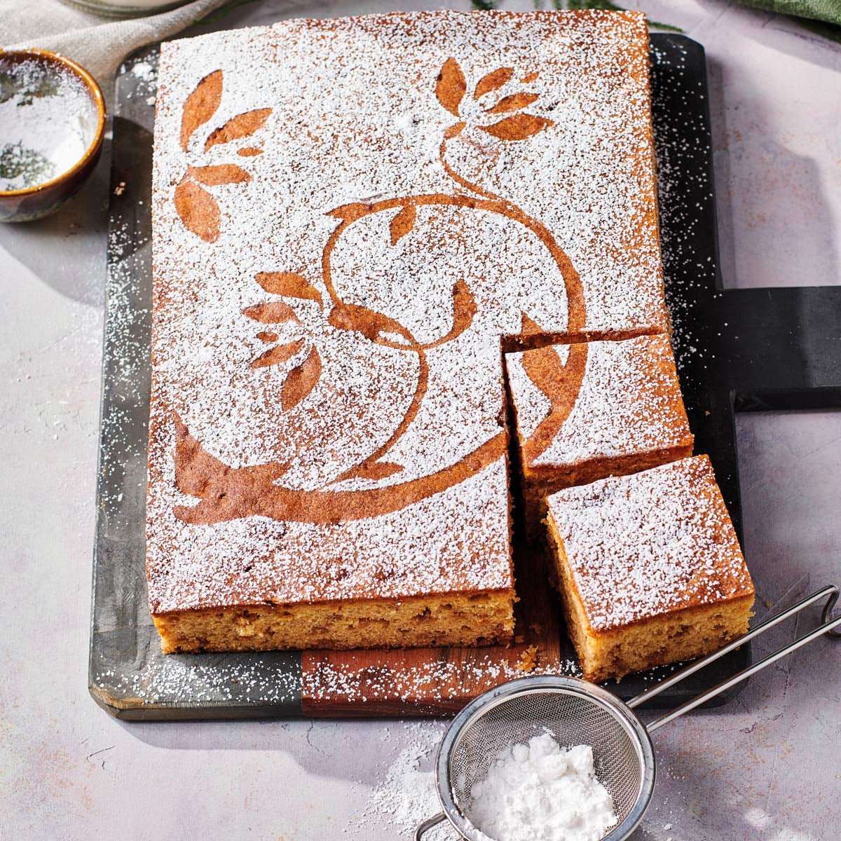 Zahăr de glazură FunCakes, zahăr de glazură rafinat de calitate cofetărie, textură ultra fină, perfect pentru a face cremă de unt sau pentru a întinde fondant, halal, 900 g Pasta de zahar Naty Shop